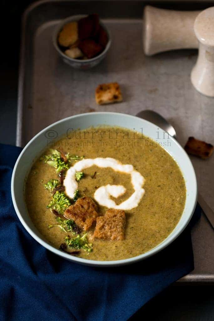 Roasted Broccoli Onion Soup