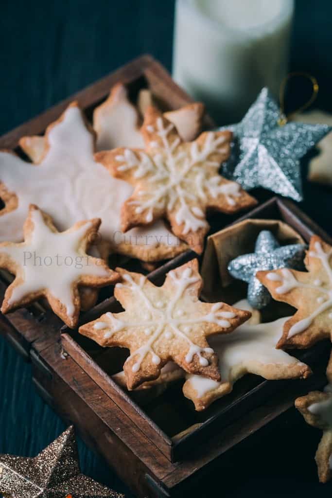 Snow Flakes Shortbread Cookies