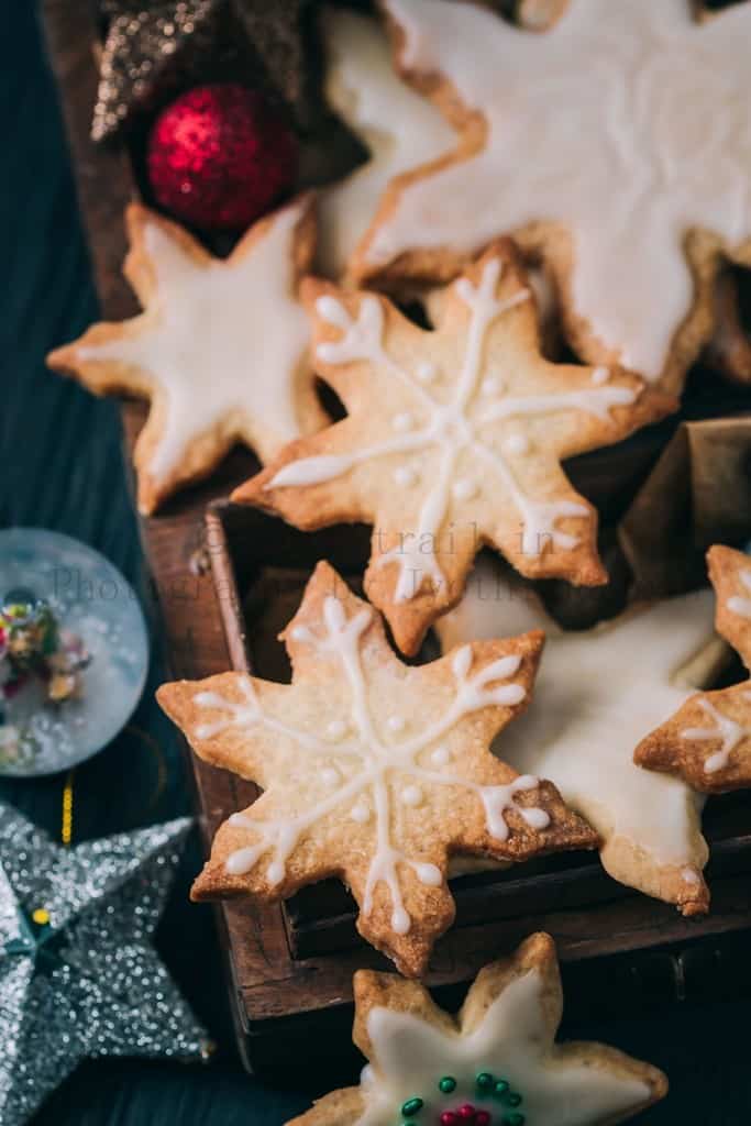 Snow Flakes Shortbread Cookies