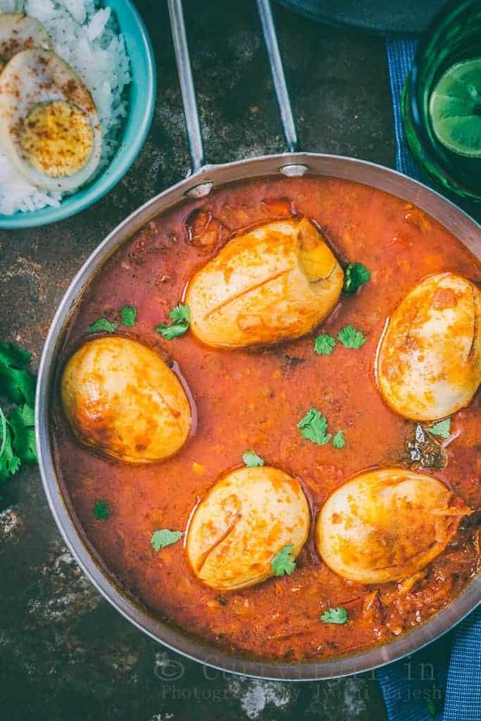 Dhaba Style Punjabi Egg Curry_4
