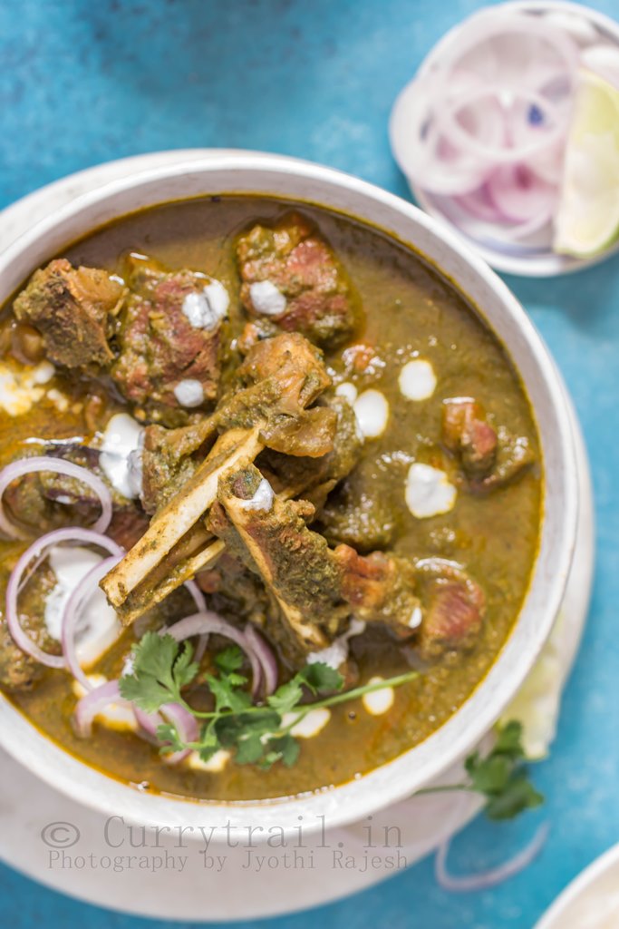 Hariyali Mutton Curry 5