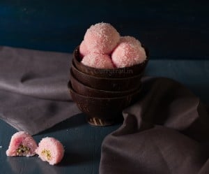 Instant stuffed coconut ladoo