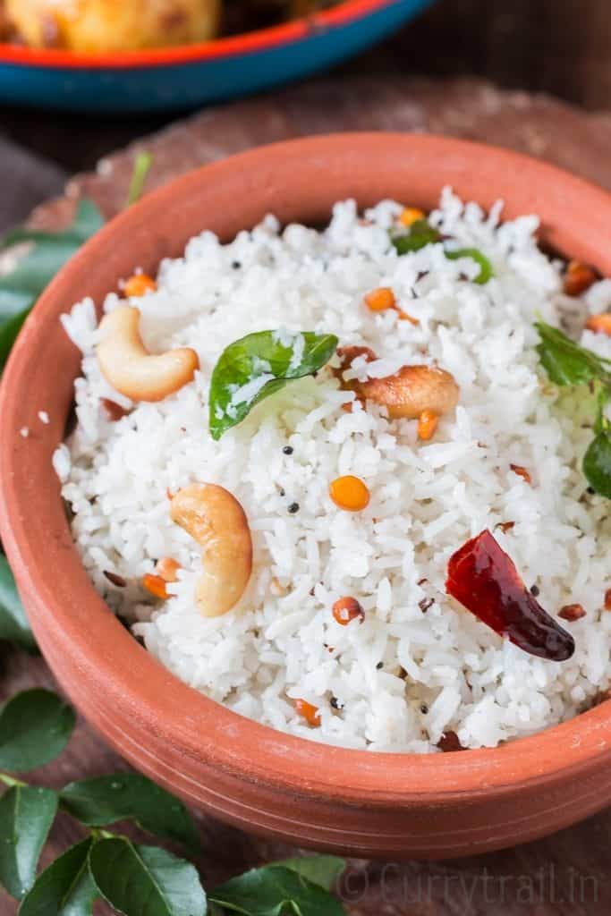 coconut rice served in earthen pot