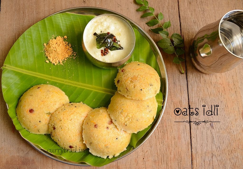 Oats idli on a plate with coconut chutney