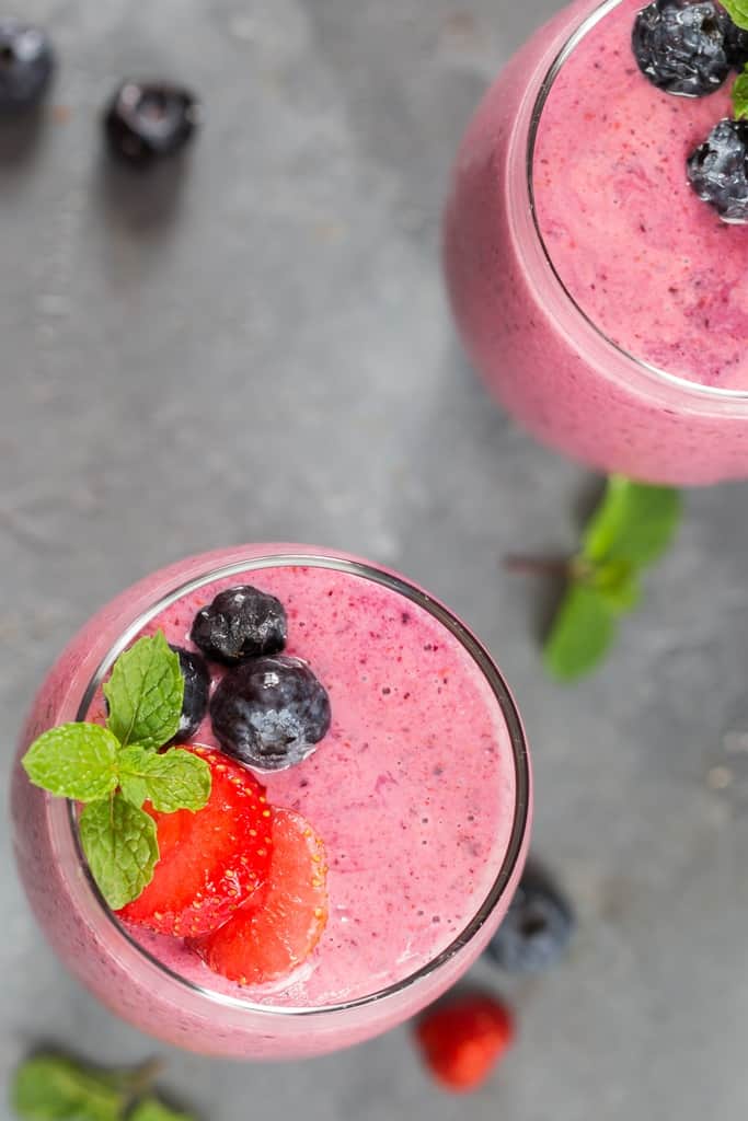 2 glass full of mixed berry smoothie