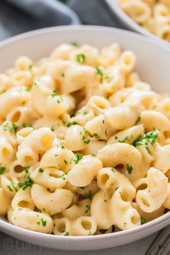 close up view of instant pot macaroni cheese