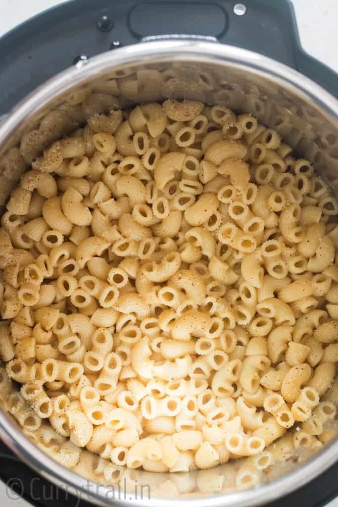 elbow pasta cooked in instant pot