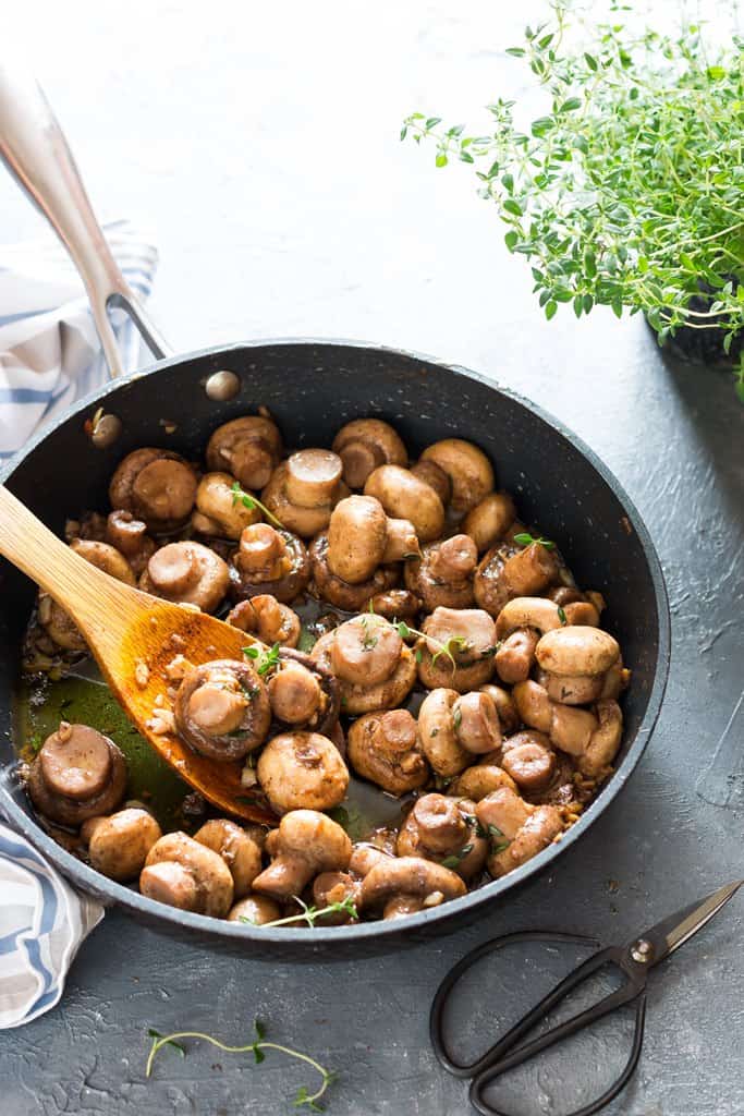 garlic sauteed mushrooms recipe made in skillet