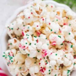 Santa munch Christmas popcorn snack mix is super crunch and addictive Christmas snack mix