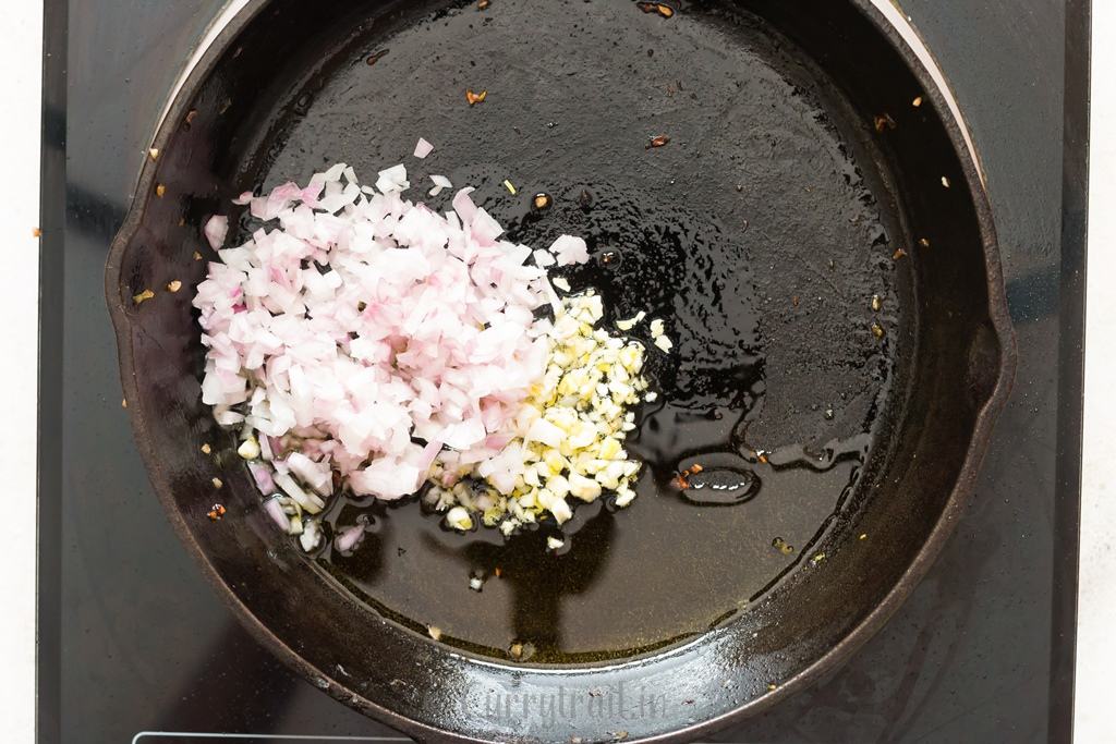 one pot mushroom rice cooked in cast iron skillet