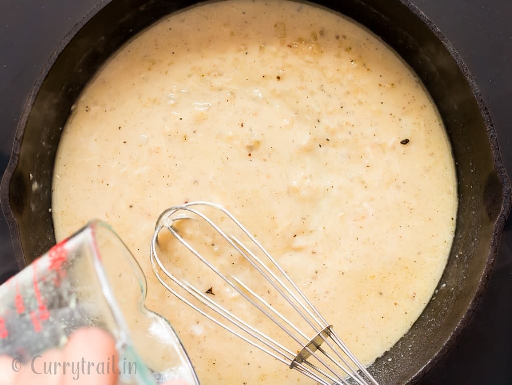 making cream sauce for chicken meatballs recipe