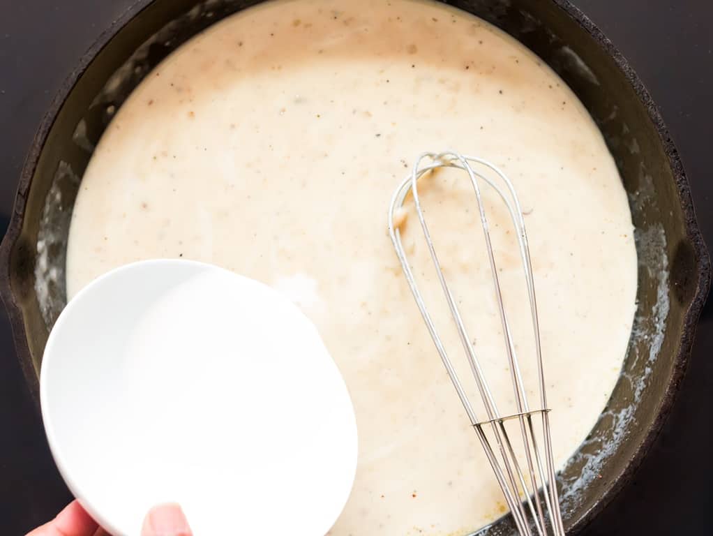 making cream sauce for chicken meatballs recipe