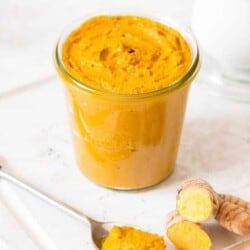 homemade turmeric paste in weck jars