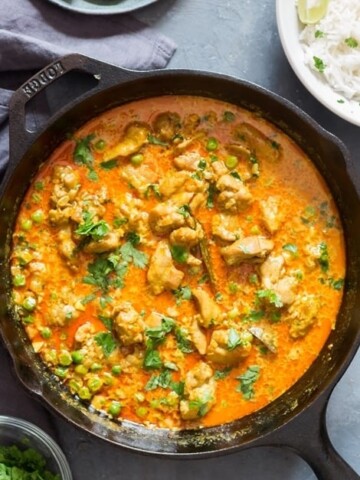 chicken curry in cast iron pan