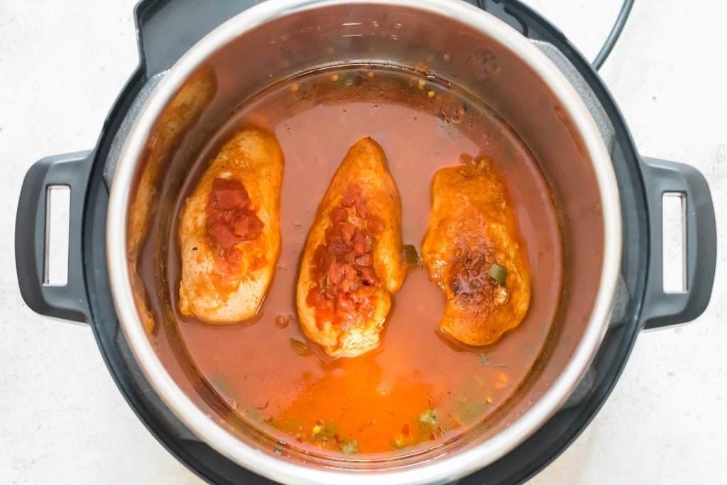 instant pot chicken breasts cooked with Mexican seasoning