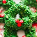 Christmas wreath cookies made of cornflakes on decorative plate