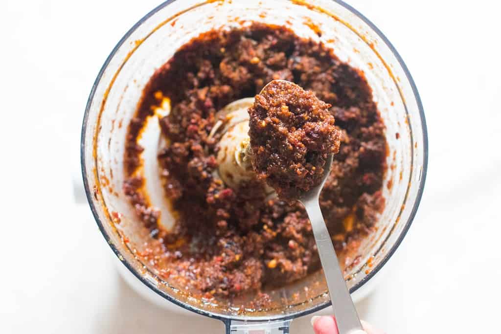 sun dried tomato pesto made in food processor