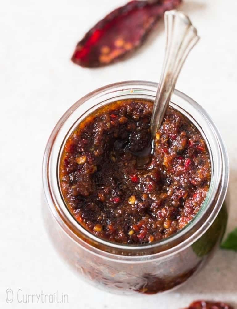 Homemade Sun-Dried Tomato Pesto Sauce - CurryTrail