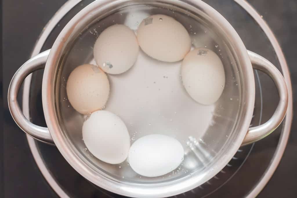 making hard boiled eggs for egg salad