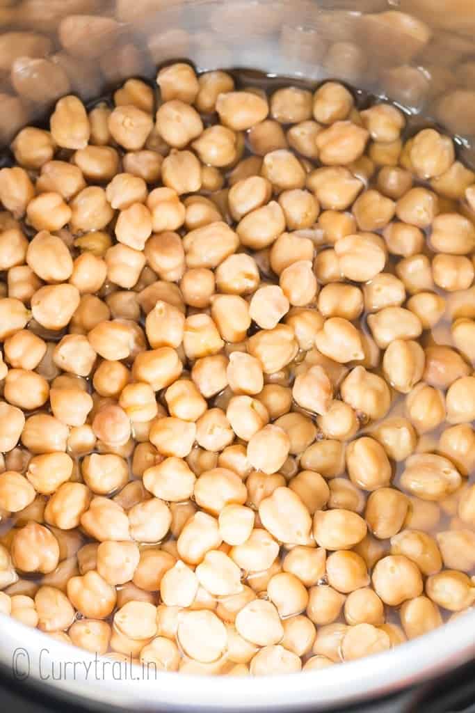instant pot cooked chickpeas