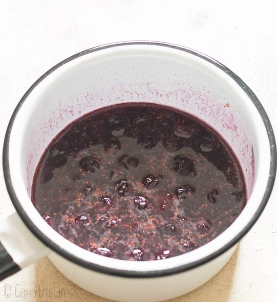 blueberry simple syrup in sauce pan