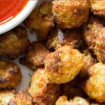 cauliflower florets with dipping sauce
