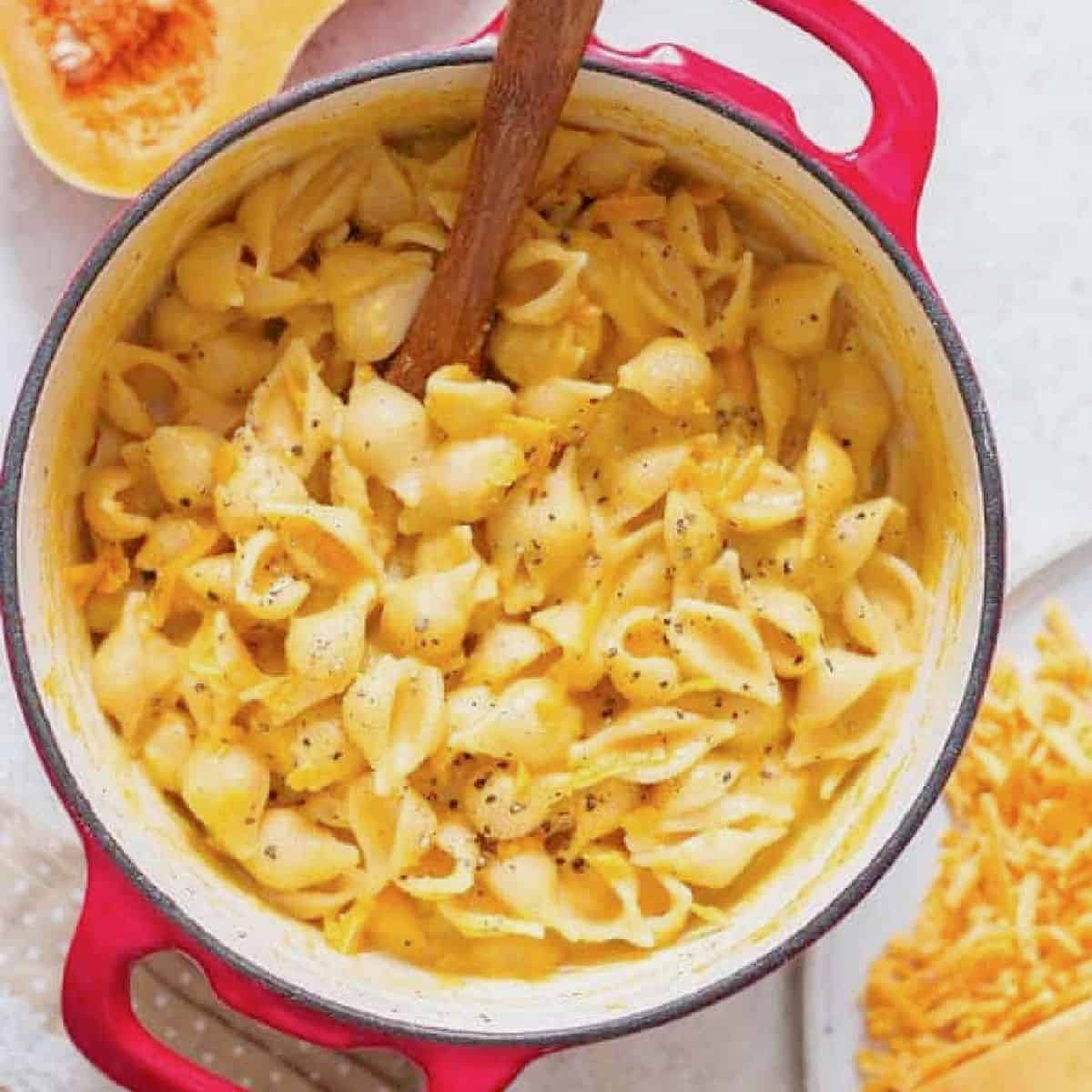 Creamy Butternut Squash Mac and Cheese