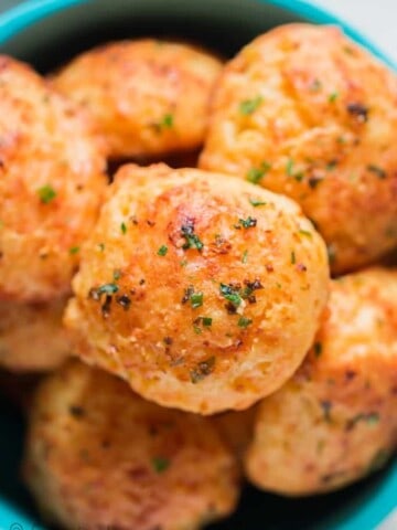 easy to make biscuits in ceramic bowl