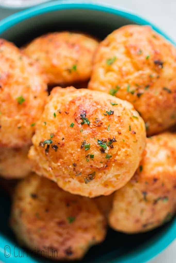 easy to make biscuits in ceramic bowl