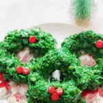 wreath cookies made of cornflakes with text
