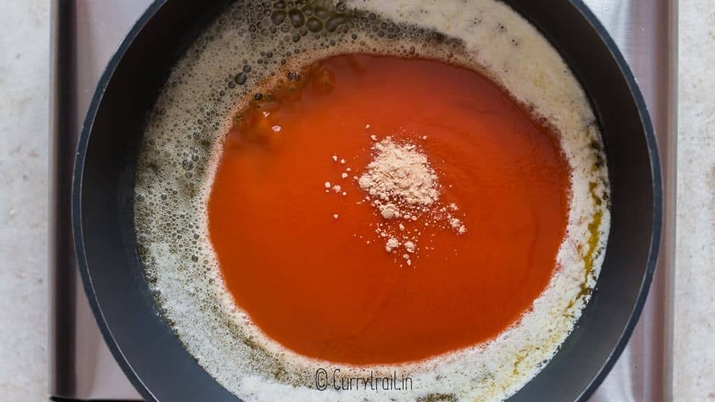 making buffalo hot sauce in pan