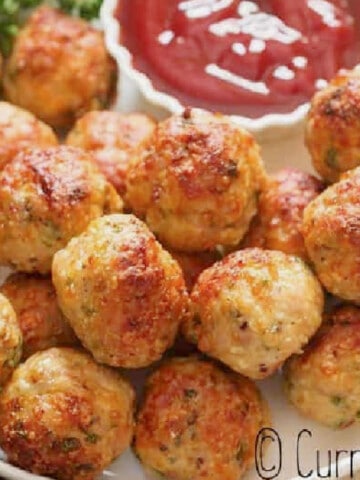 chicken meatballs baked in oven with ketchup