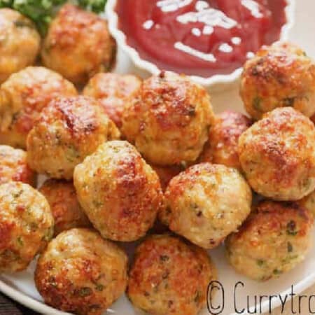 chicken meatballs baked in oven with ketchup