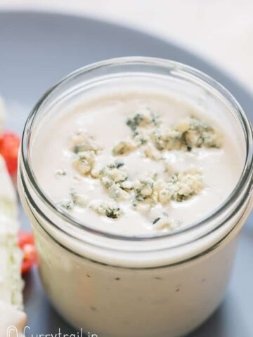 blue cheese dressing in a jar