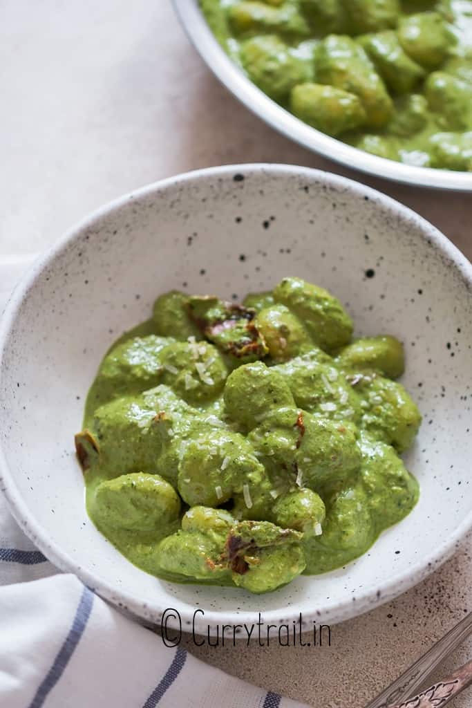 pesto gnocchi in bowl