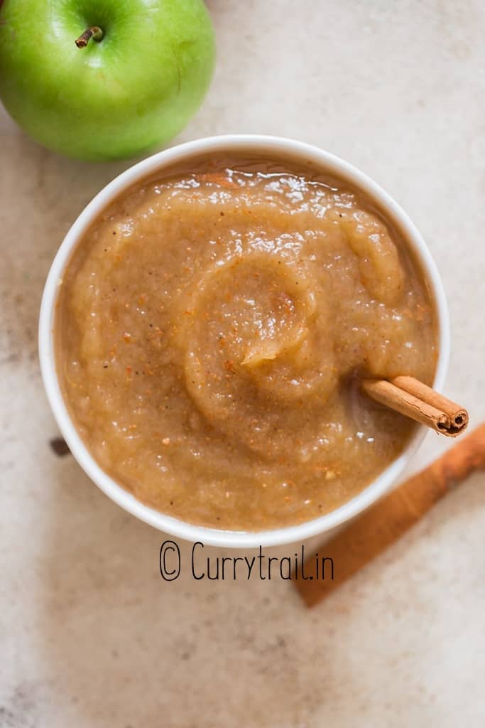 easy and fast homemade applesauce in bowl
