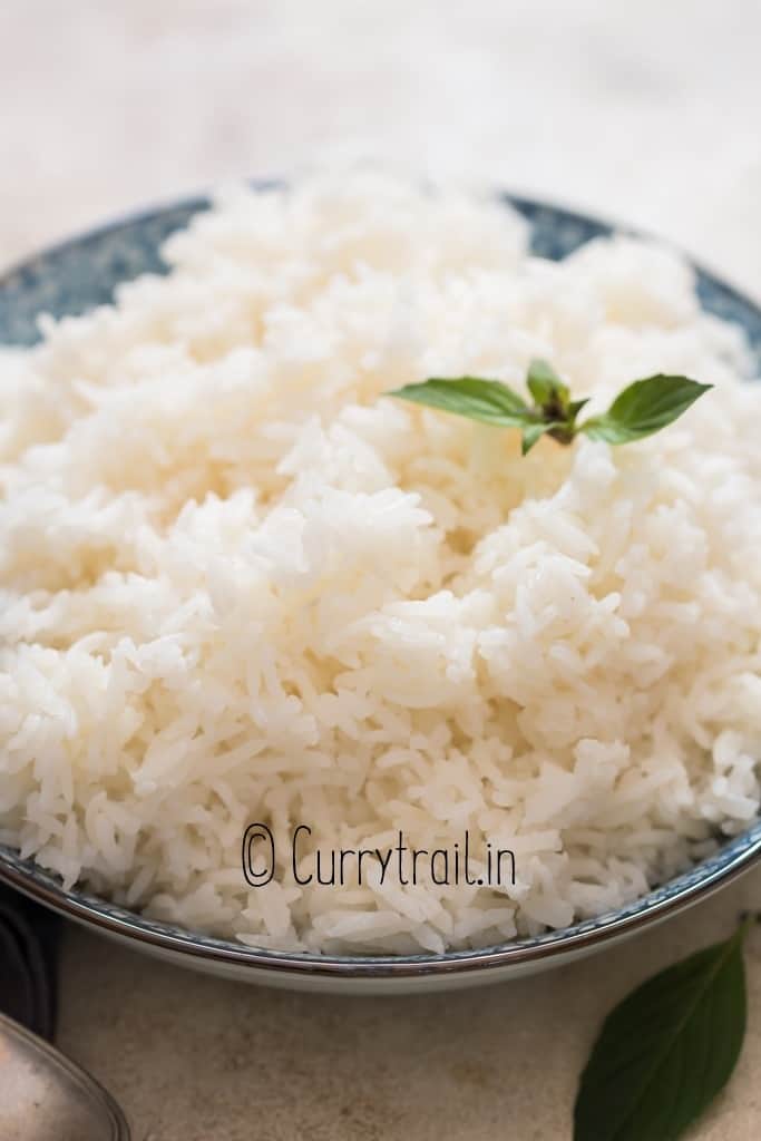 close view of fluffy jasmine rice