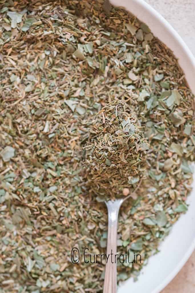 Italian herbs in hindi shop