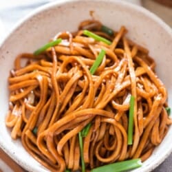 soy sauce stir fried noodles