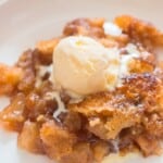 apple dump cake with ice cream