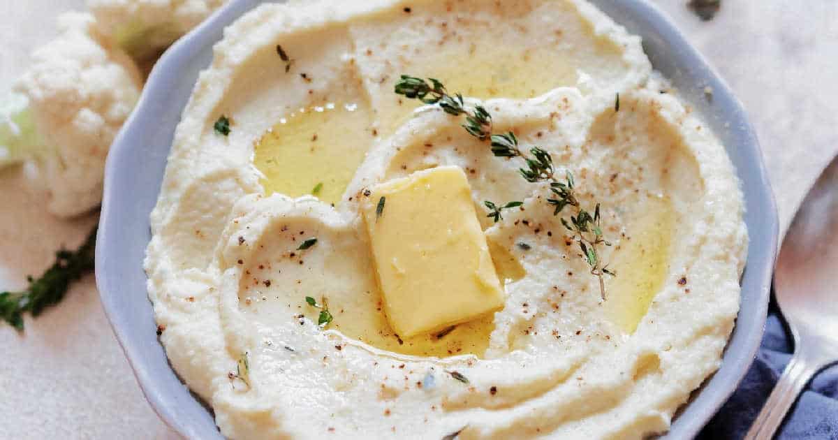 Roasted Garlic Creamy Mashed Cauliflower Curry Trail