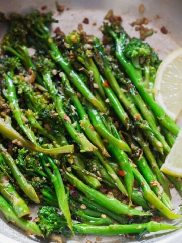 broccolini cooked in skillet with garlic lemon