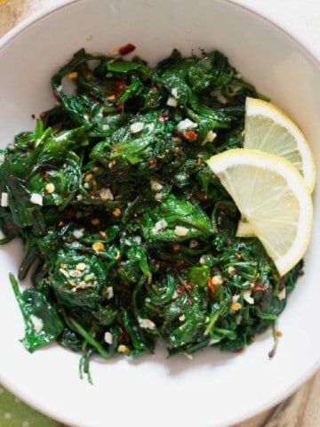 healthy spinach cooked in 10 minutes