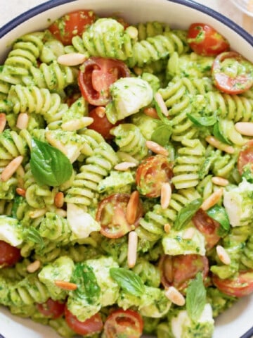 pasta salad with pesto