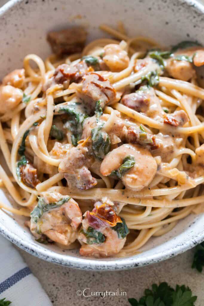 creamy sun-dried tomato shrimp pasta