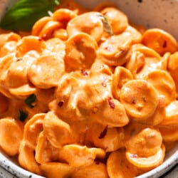 a bowl of Gigi Hadid pasta with basil