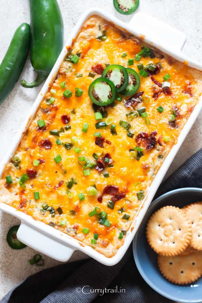 dip with jalapenos with crackers
