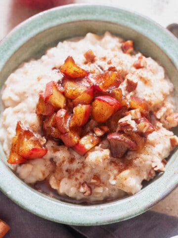 a bowl of cinnamon apple oatmeal