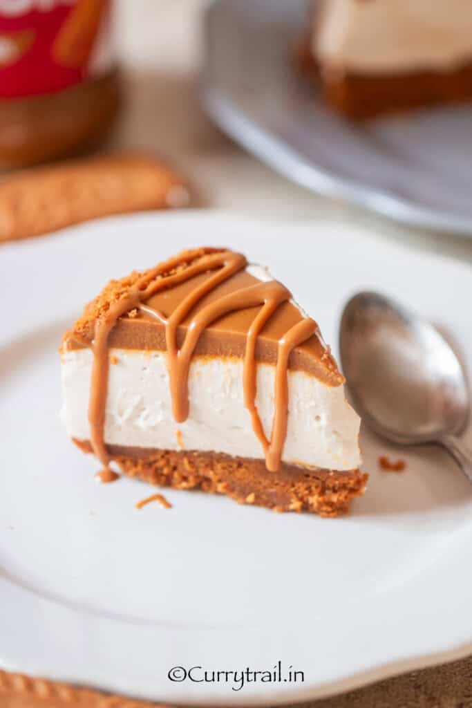 no bake cheesecake made with biscoff.